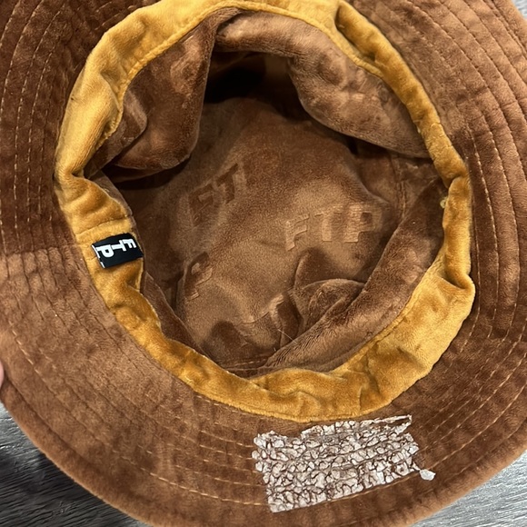FTP REVERSABLE BUCKET HAT - Picture 3 of 6